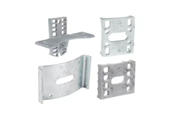 Extension Line Hardware for transmission pole
